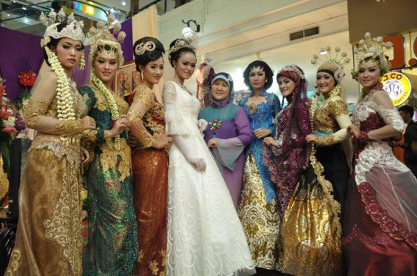  Paket Pernikahan di Semarang, Paket Pernikahan Gedung Murah, Paket